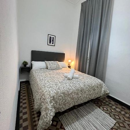 A & M Barcelona Hostal Exteriör bild