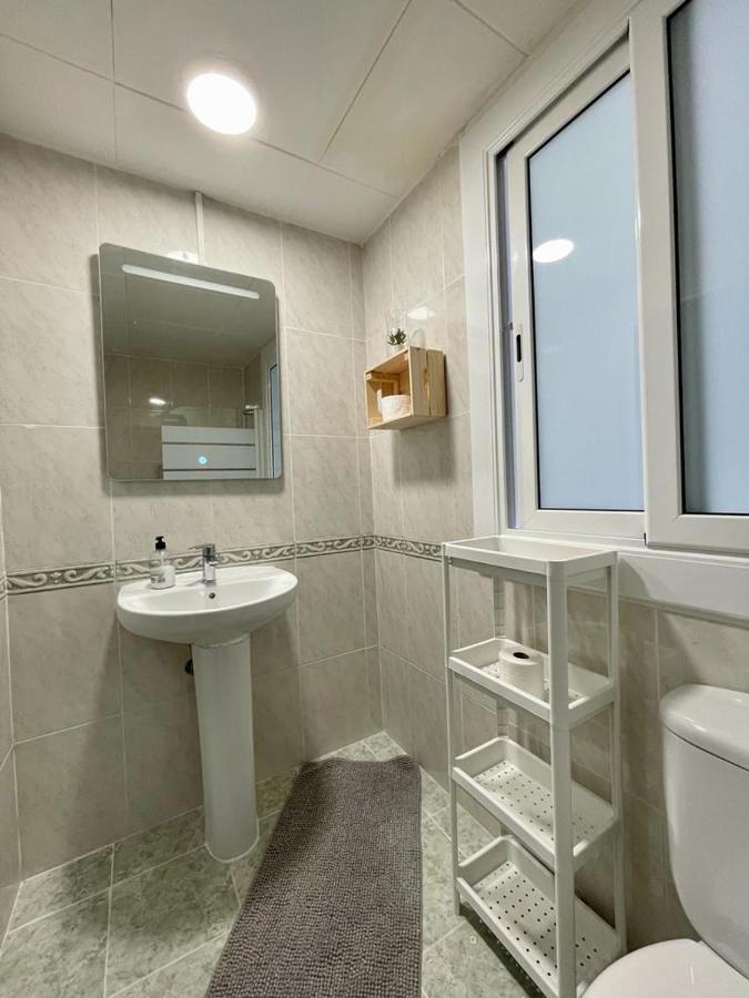 A & M Barcelona Hostal Exteriör bild